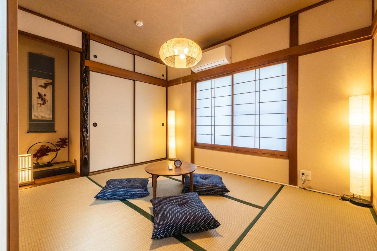 Tsukiyume Kan - House With Parking, 10Mins To Usj, Tennoji, Namba Osaka Exterior photo