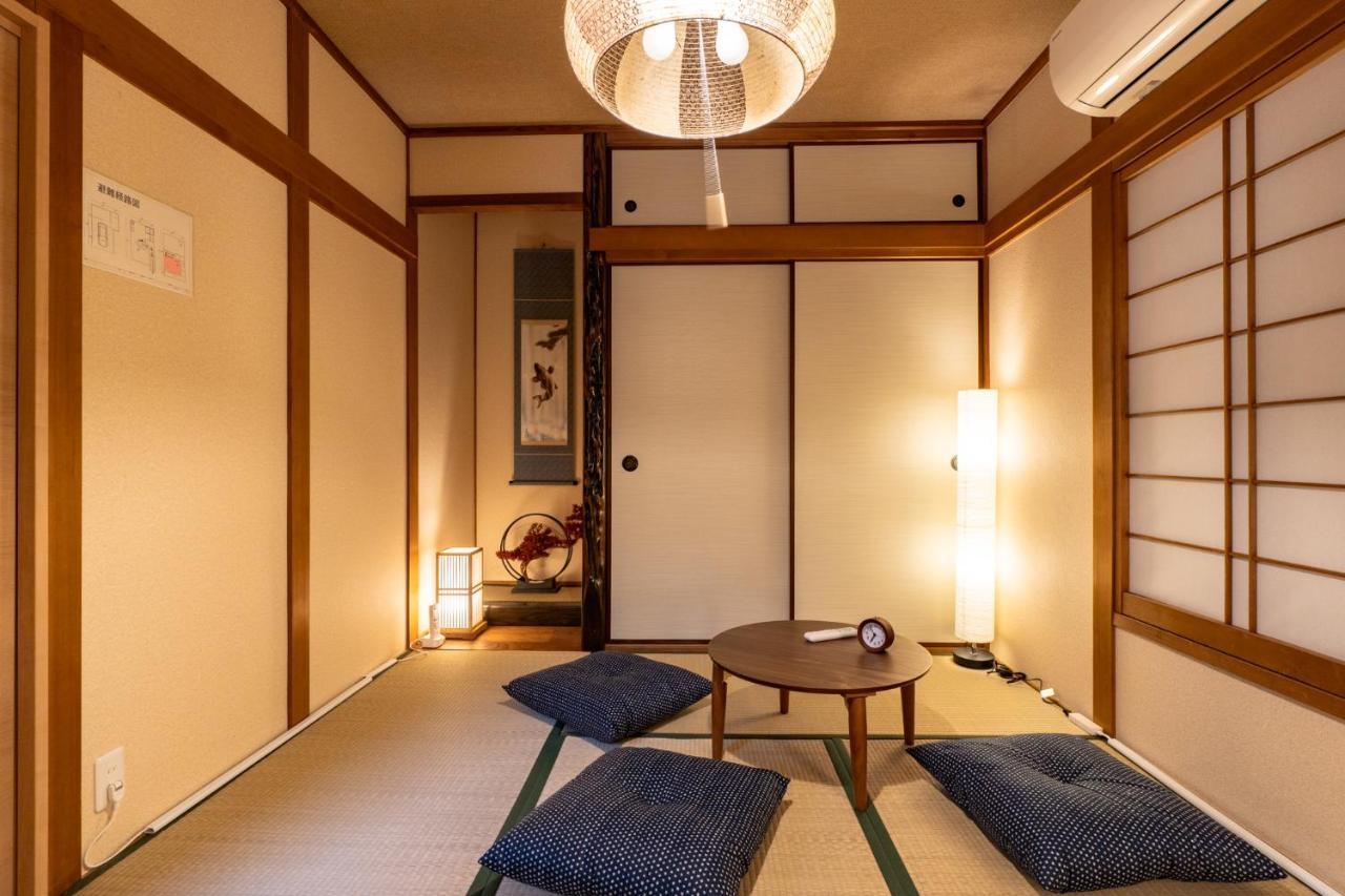 Tsukiyume Kan - House With Parking, 10Mins To Usj, Tennoji, Namba Osaka Exterior photo